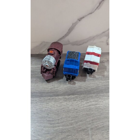 Lionel Little Lines  train replacement parts engine Hershey Twizzlers - Picture 6 of 9